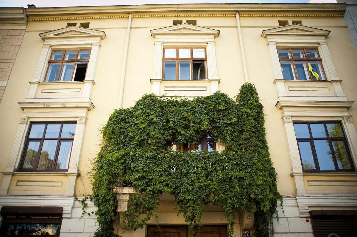 Hostel Europe-U Лвив Екстериор снимка